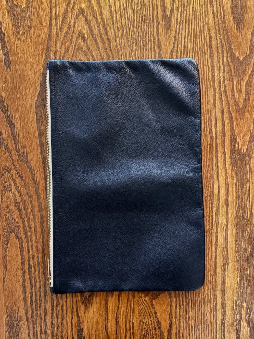 AMERICAN APPAREL Leather Zipper pouch